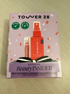 Tower 28 Lip Gloss & Facial Spray Set - Coral/Light Pink Packaging